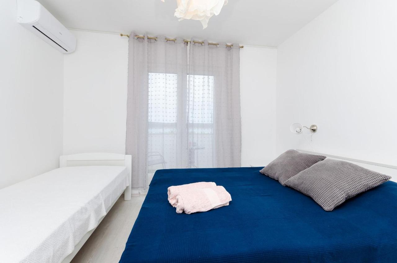 Barbat na Rabu Apartments And Rooms Bianca מראה חיצוני תמונה