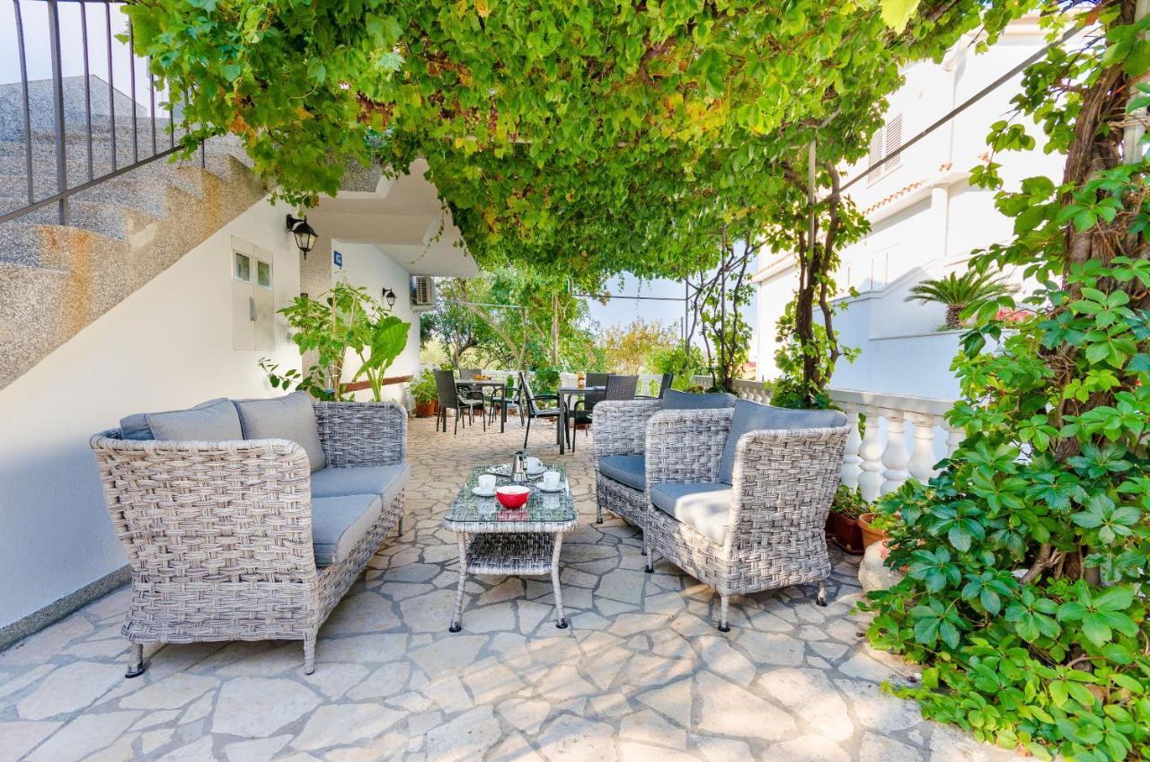 Barbat na Rabu Apartments And Rooms Bianca מראה חיצוני תמונה