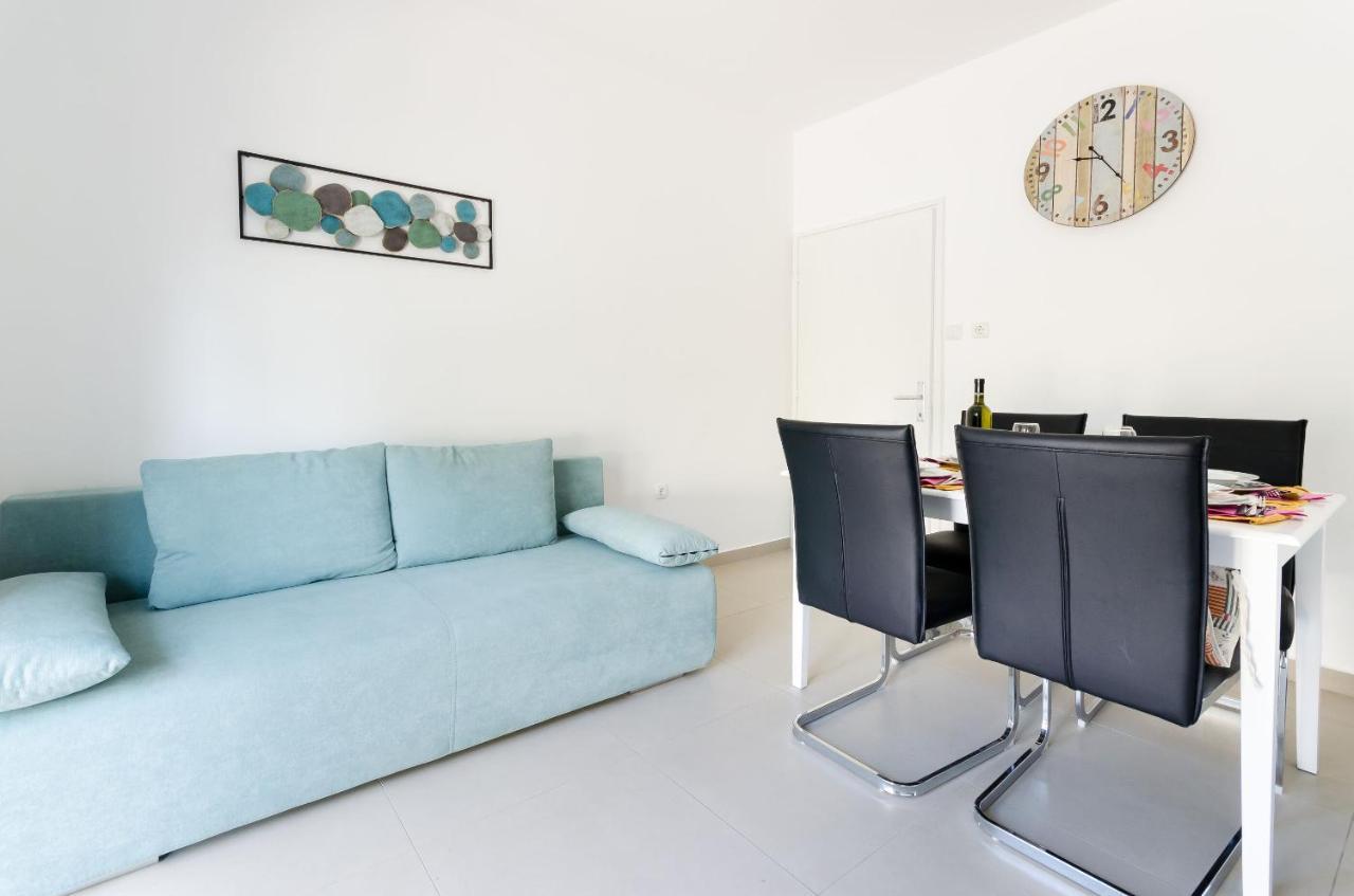 Barbat na Rabu Apartments And Rooms Bianca מראה חיצוני תמונה