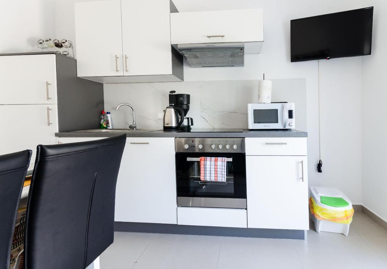 Barbat na Rabu Apartments And Rooms Bianca מראה חיצוני תמונה