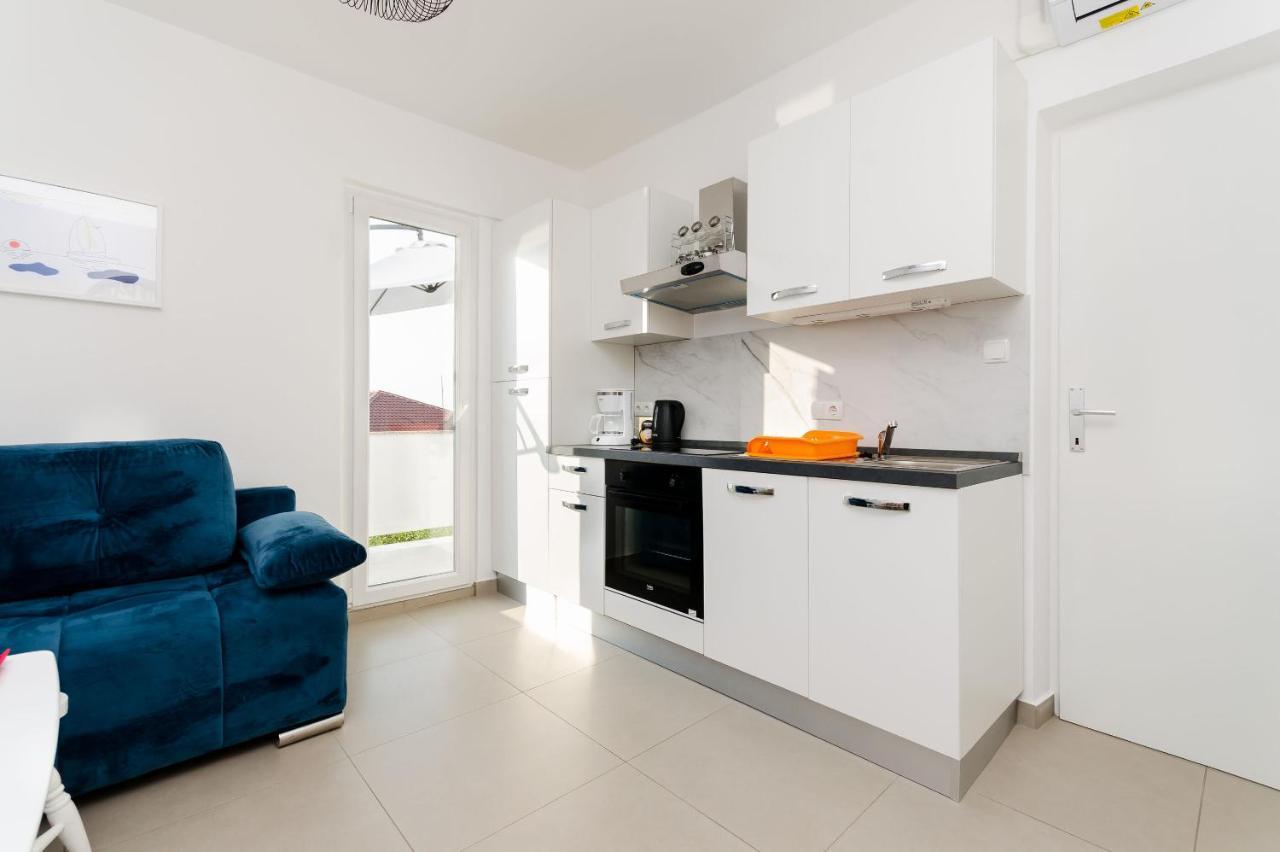 Barbat na Rabu Apartments And Rooms Bianca מראה חיצוני תמונה
