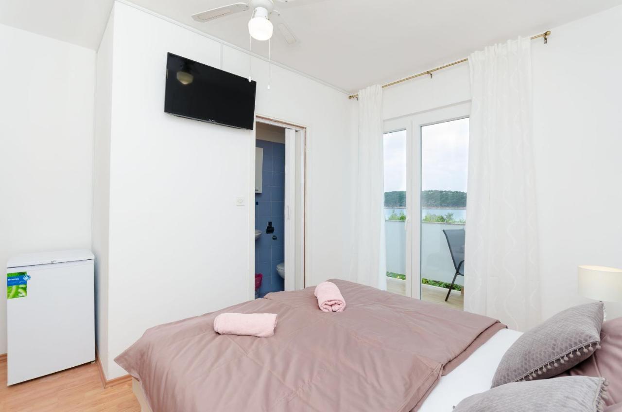 Barbat na Rabu Apartments And Rooms Bianca מראה חיצוני תמונה