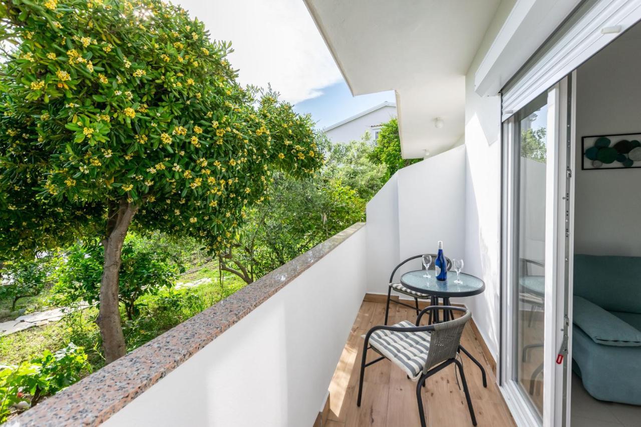 Barbat na Rabu Apartments And Rooms Bianca מראה חיצוני תמונה