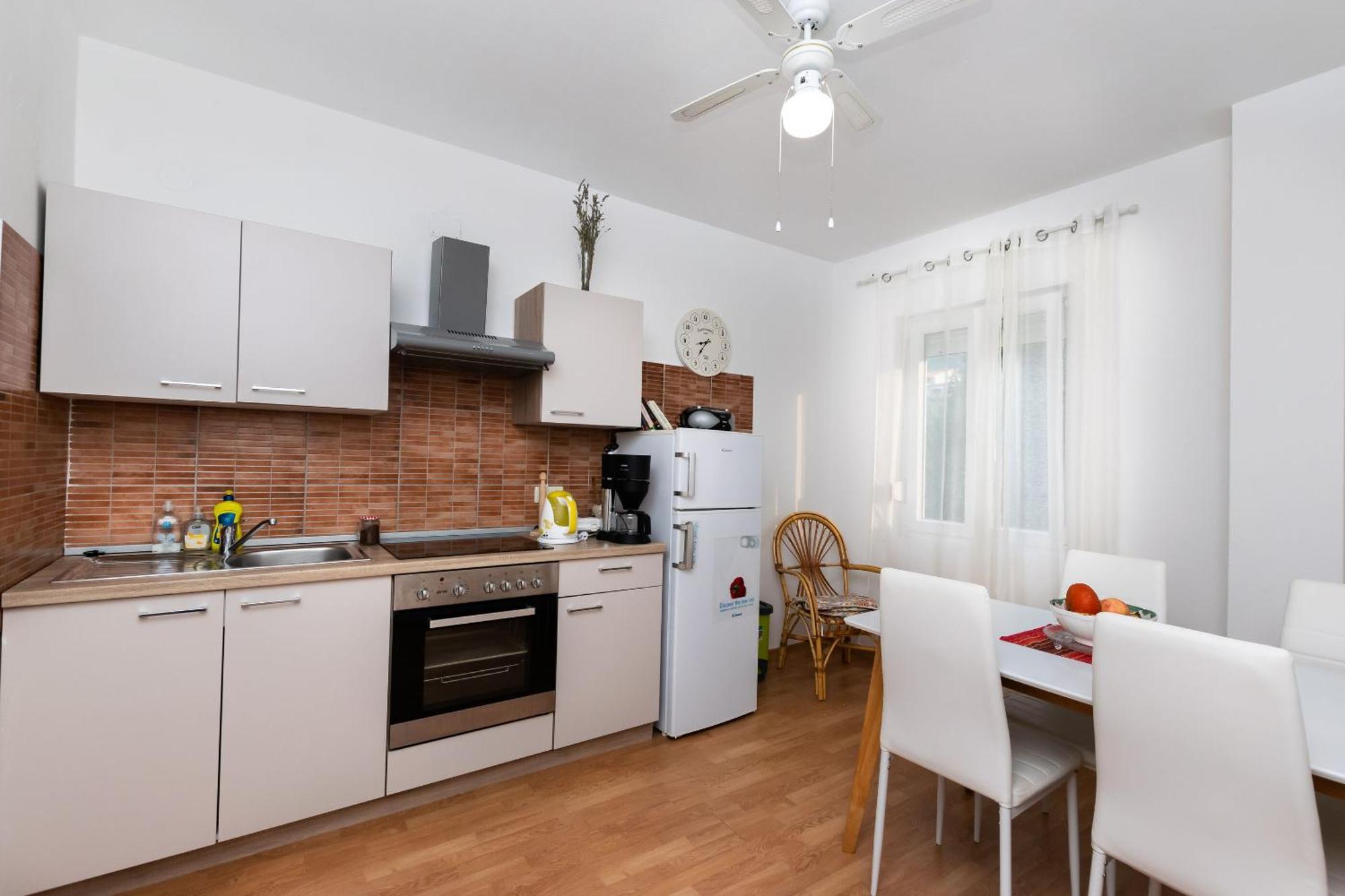 Barbat na Rabu Apartments And Rooms Bianca מראה חיצוני תמונה